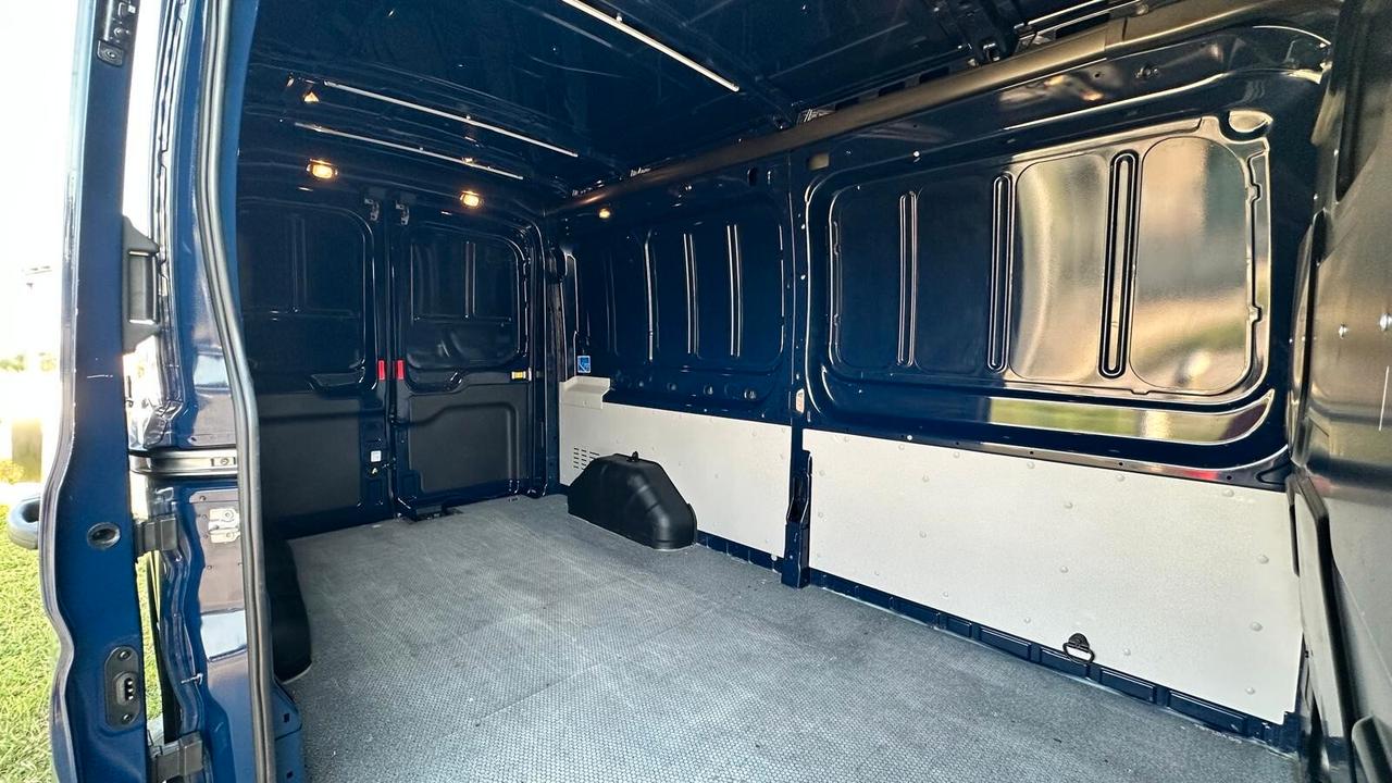 Ford Transit 2.0 DIESEL 170 CV AUTOMATICO/ KM CERTIFICATI/ UNICO PROPRIETARIO