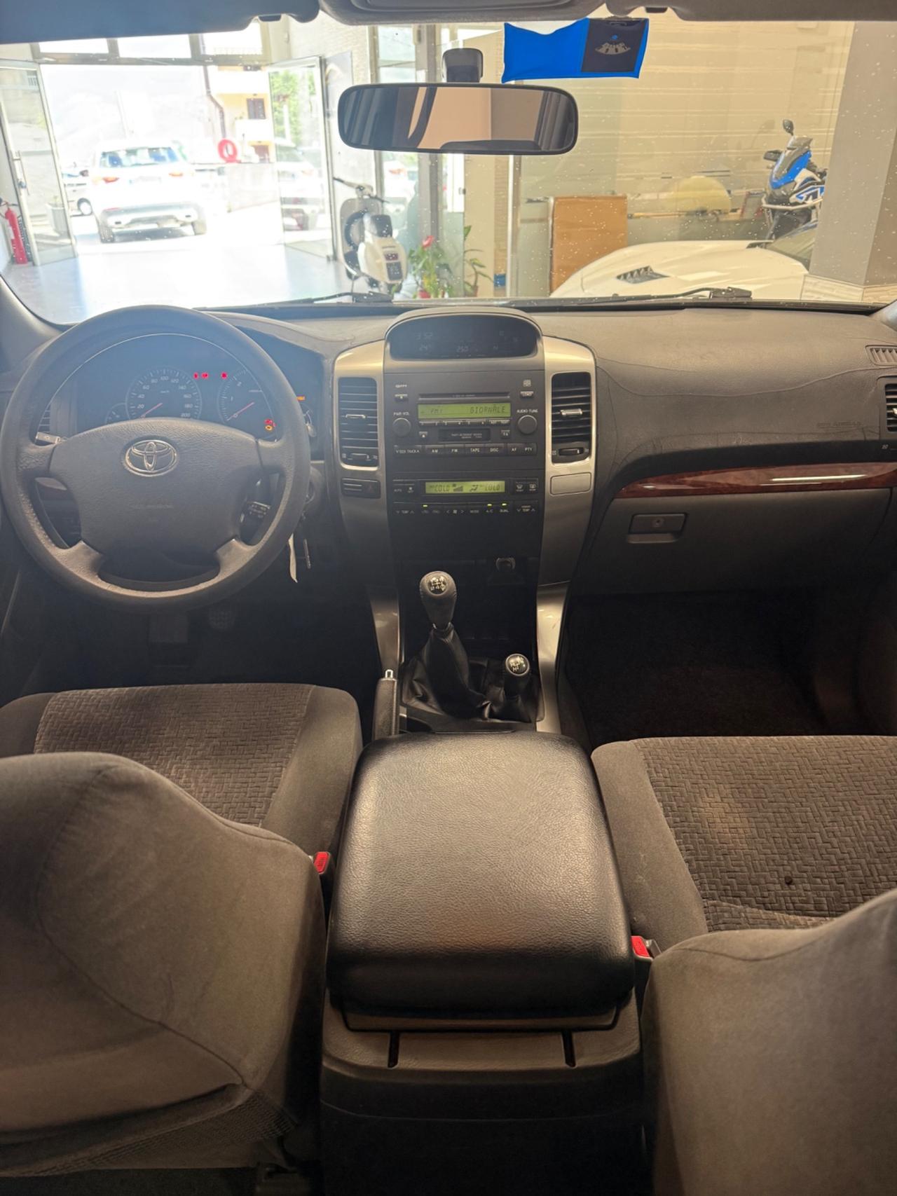 Toyota Land Cruiser 3.0 D-4D 16V cat 5 porte Sol