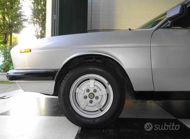 Lancia Gamma 2.0 berlina 2 serie
