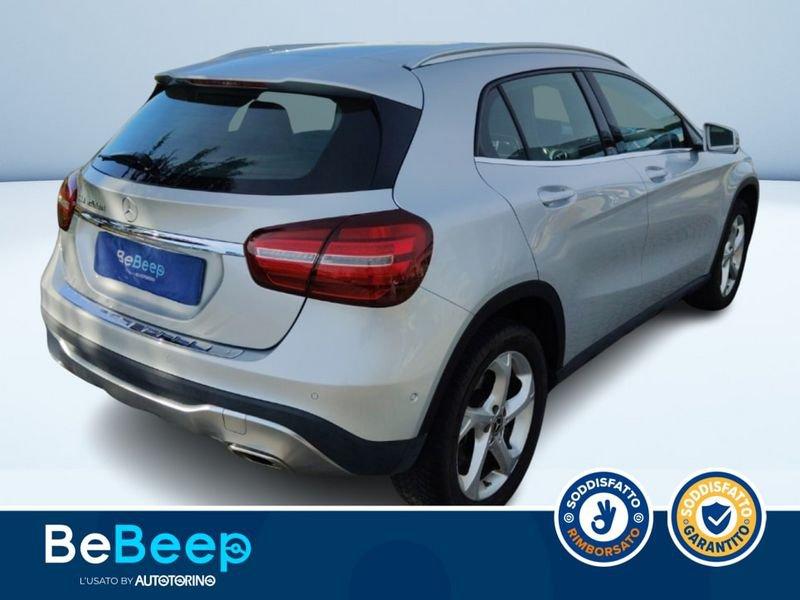 Mercedes-Benz GLA 200 D SPORT AUTO