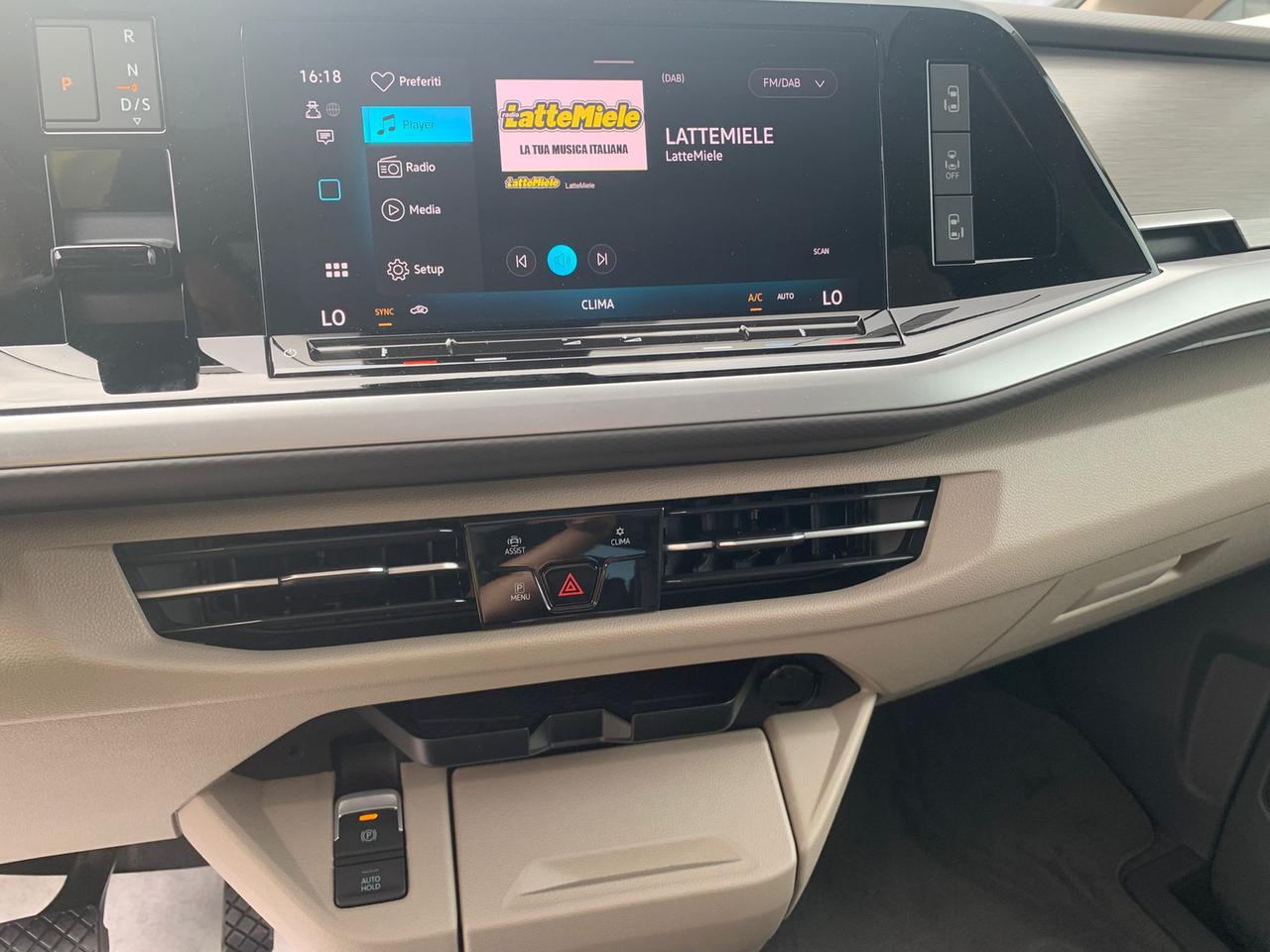 Volkswagen T7 Multivan 2.0 tdi life 150cv dsg 7p.ti