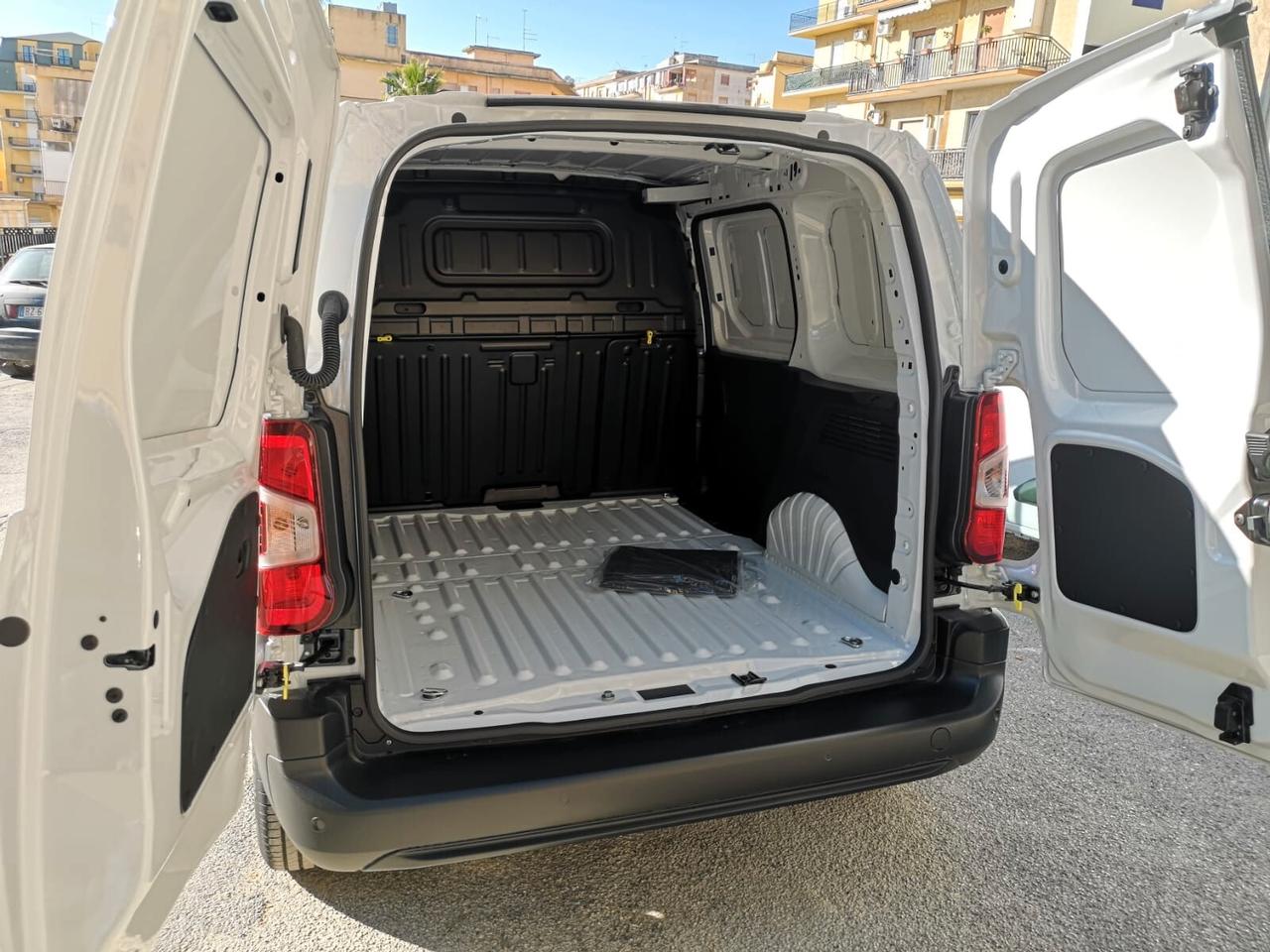 FIAT Doblo Van 1.5 bluehdi 130 Cv CH1 2025 KM0