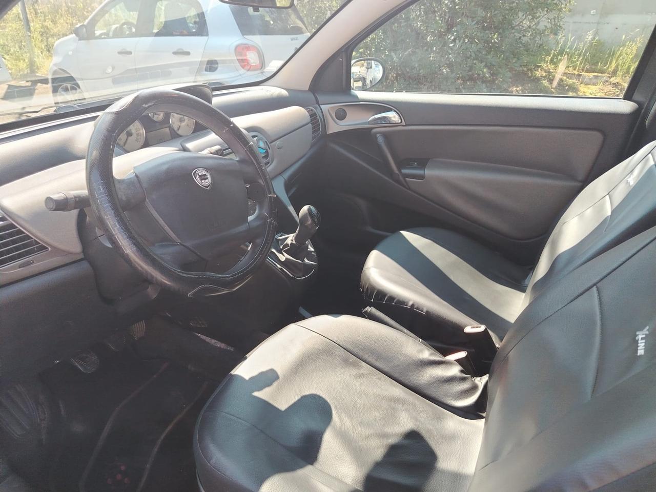 Lancia Ypsilon 1.3 Multijet 16V Platino