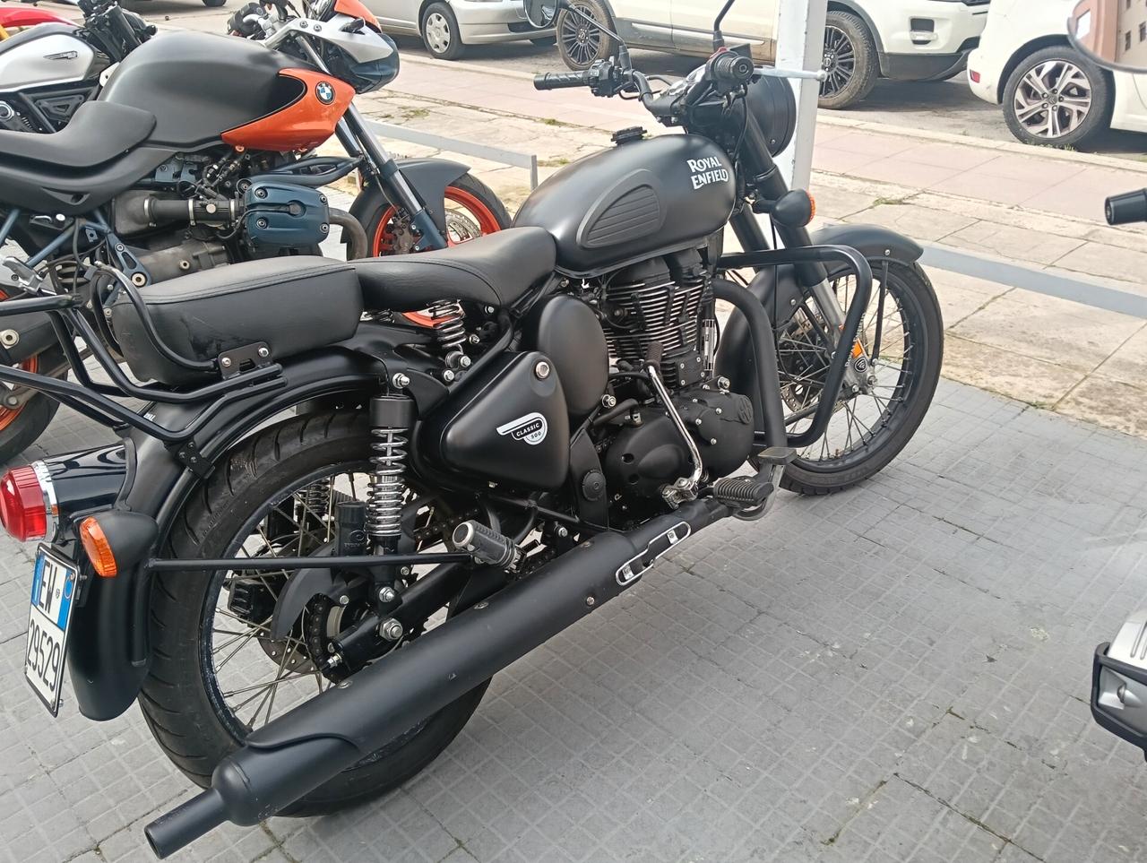 Royal Enfield Bullet Classic EFi