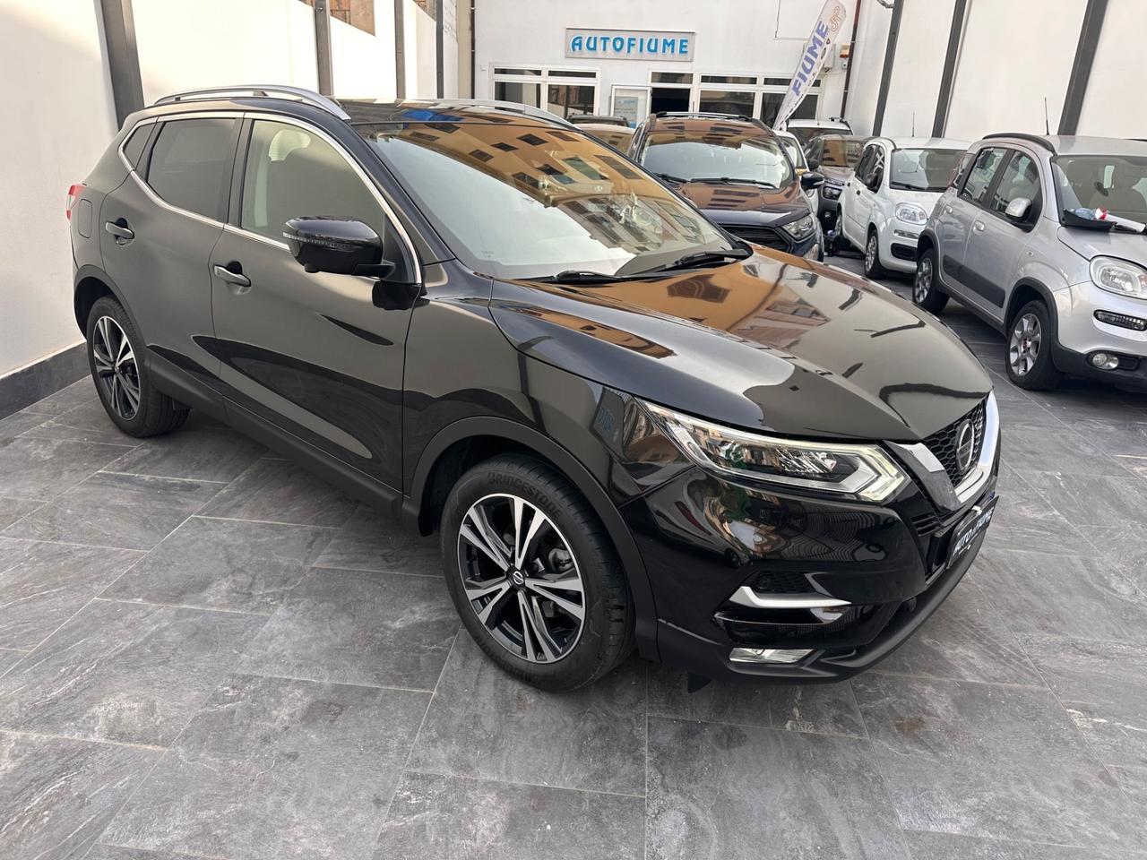 Nissan Qashqai 1.5 dCi n-connecta