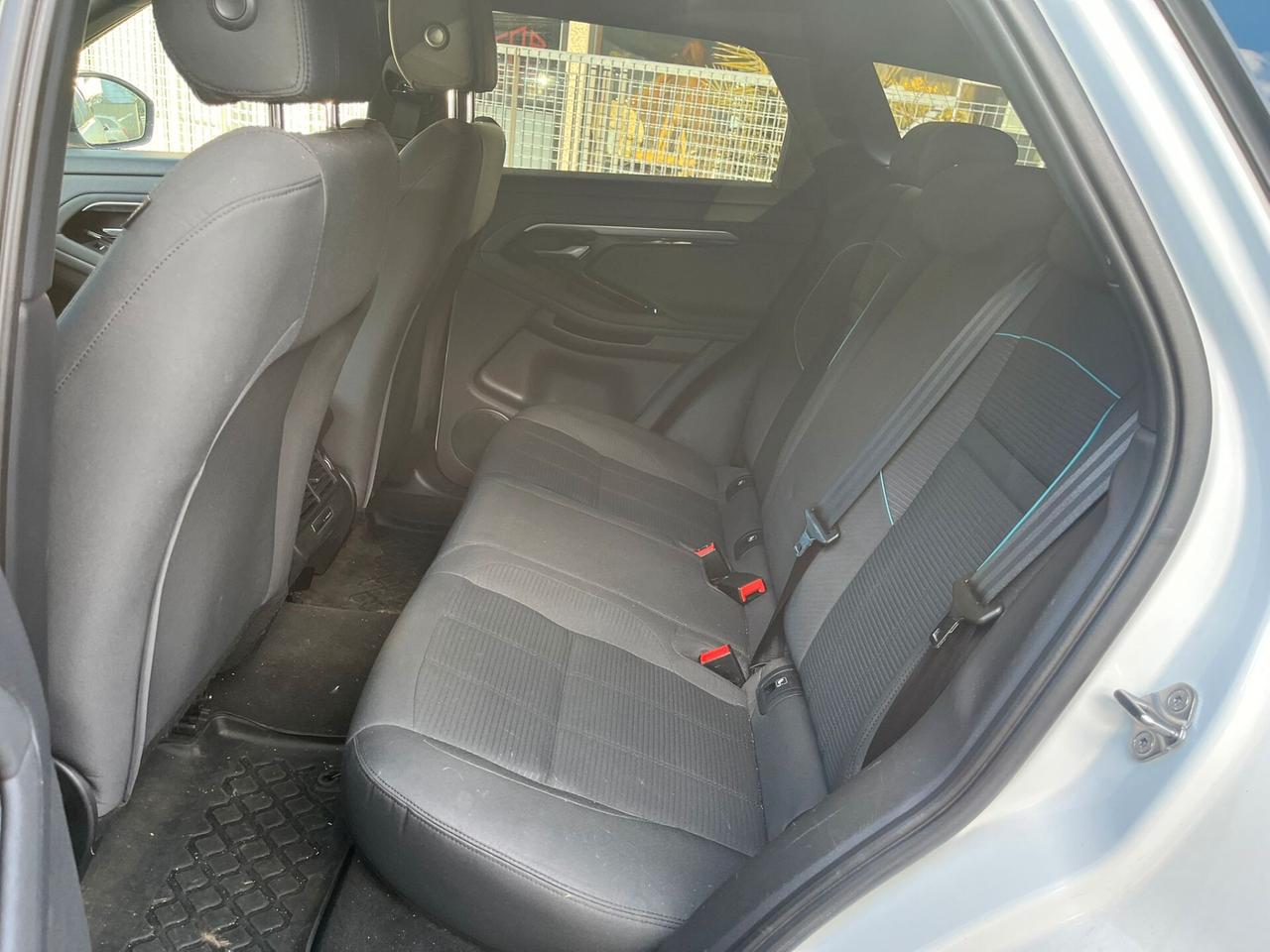 Land Rover Range Evoque 2.0D I4-L.Flw 150CV AWD Auto R-Dynamic SE