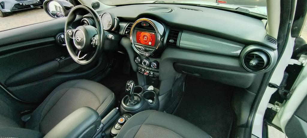 Mini Cooper D 1.5 TwinPower Turbo Cooper D Hype DCT