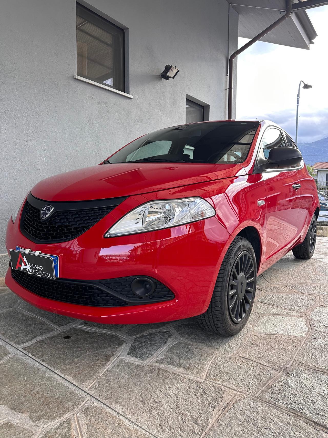 Lancia Ypsilon 5 Porte Ypsilon 1.2 Elefantino Blu ecochic Gpl 69cv my19