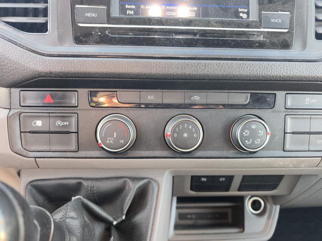 VOLKSWAGEN Crafter 30 2.0 tdi 140cv L3H3 Logistic my19