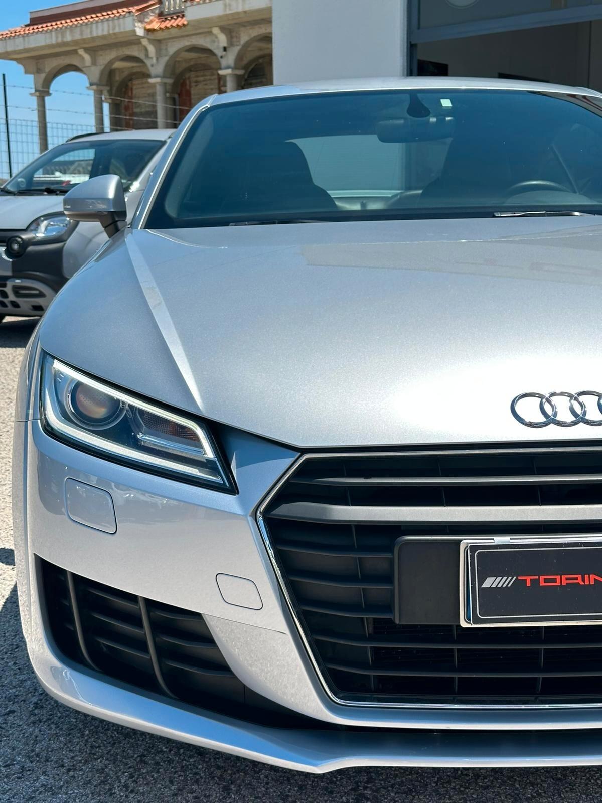 Audi TT Coupé 2.0 TDI ultra Design