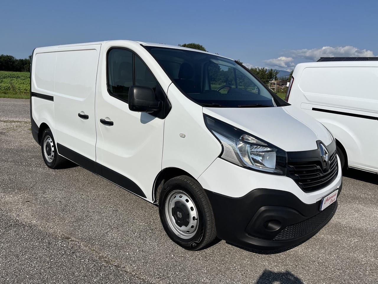 RENAULT TRAFIC L1H1 T27 1600 DCI 120 CV