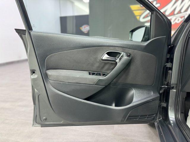 VOLKSWAGEN Polo 1.4 5 porte Trendline