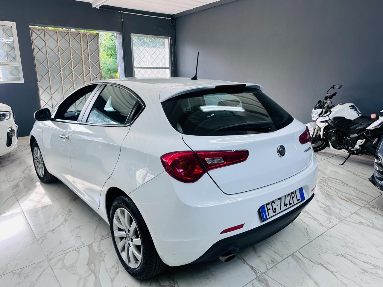 Alfa Romeo Giulietta 1.4 Turbo 120 CV GPL Super