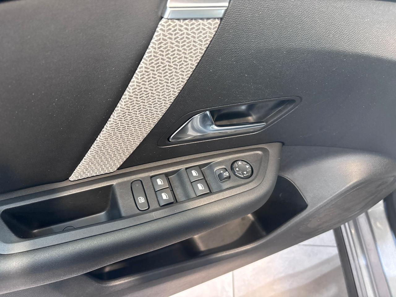 Citroen C4 BlueHDi 130 S&S EAT8 Plus