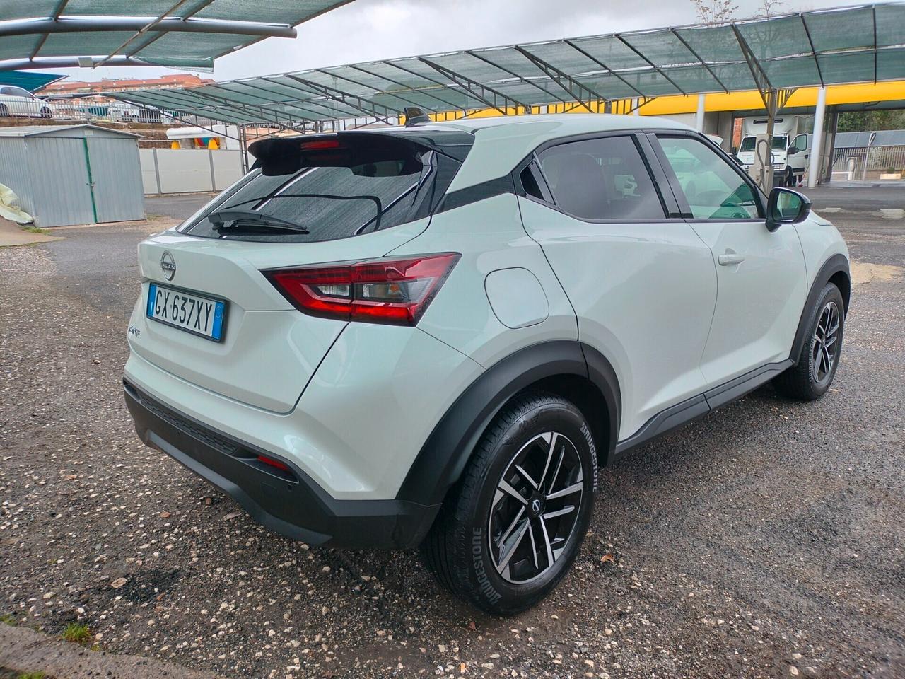 Nissan Juke 1.0 DIG-T 114 CV DCT N-Connecta