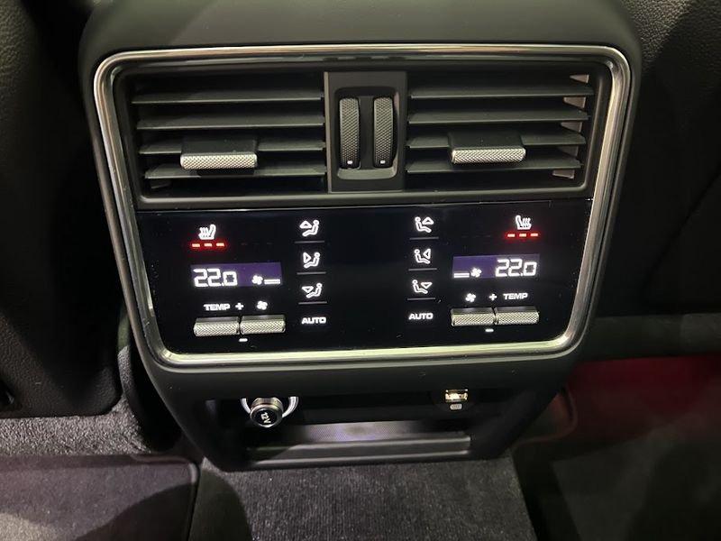 Porsche Cayenne Cayenne 4.0 V8 Turbo