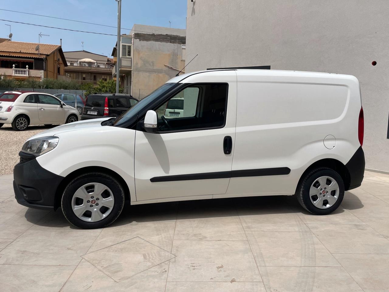 Fiat Doblò 1.3 MJT 75 CV 3 POSTI ( PREZZO IVA ESCLUSA)