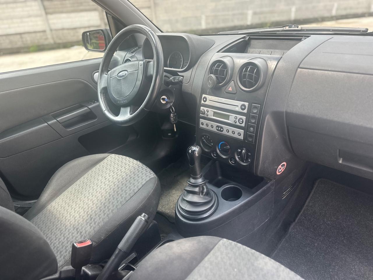 Ford Fusion 1.4 16V 5p.