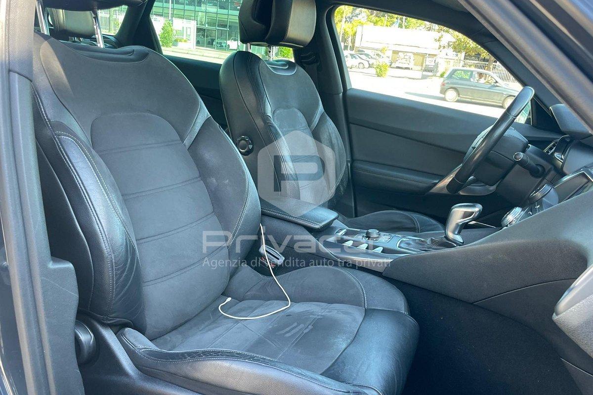 DS DS 5 2.0 HDi 160 aut. Chic