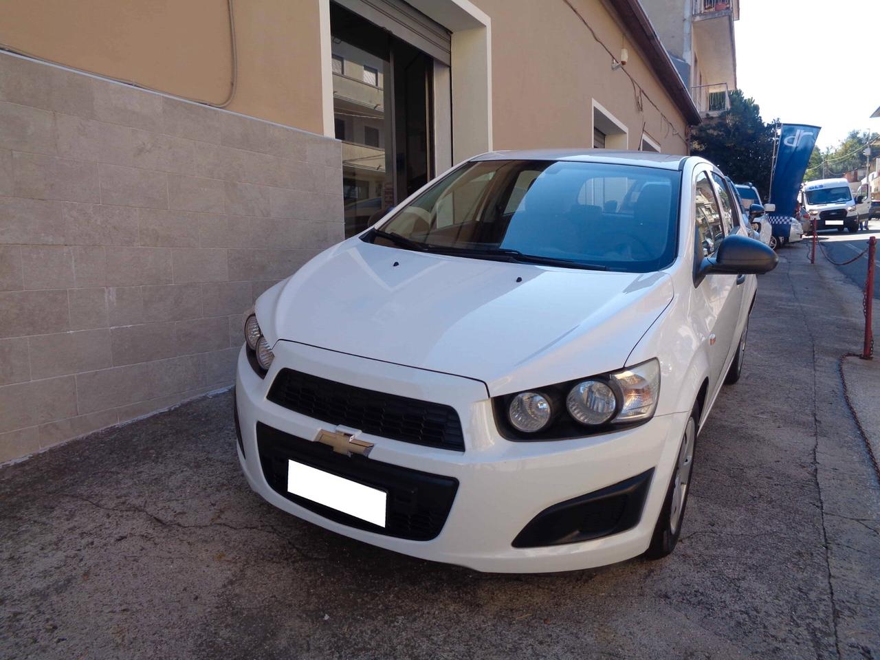 Chevrolet Aveo 1.2 70CV 5 porte (Neopatentati)