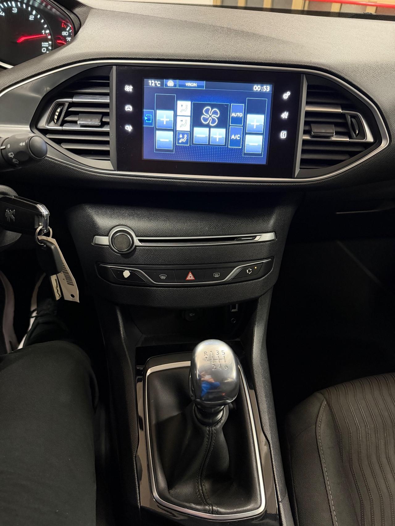 Peugeot 308 BlueHDi 120 S&S SW Business