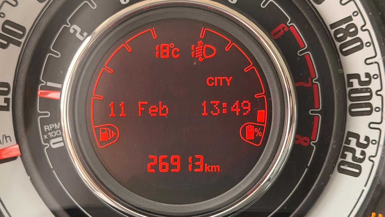 Fiat 500 1.0 Hybrid Red