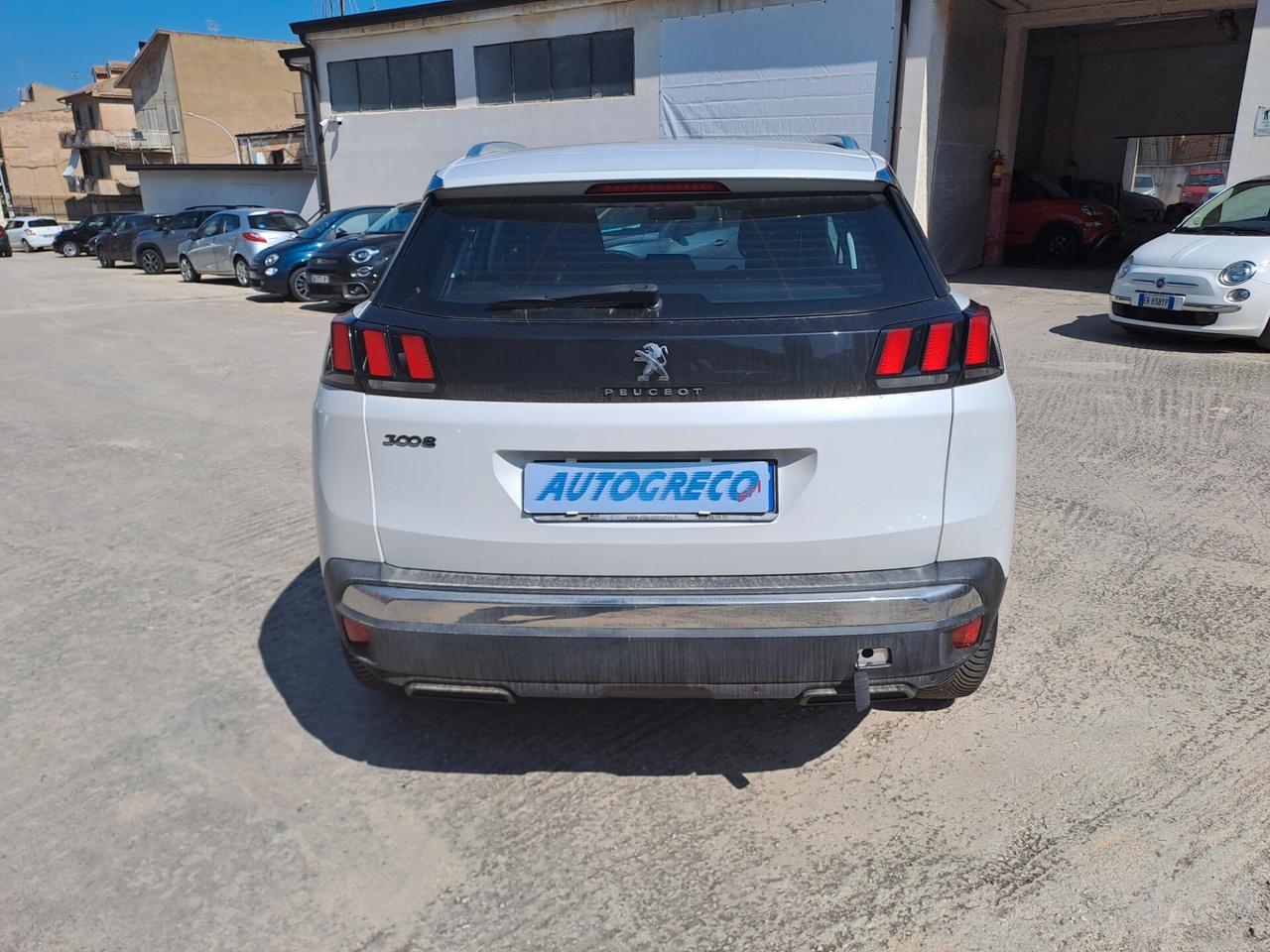 Peugeot 3008 BlueHDi 130 S&S EAT8 Business