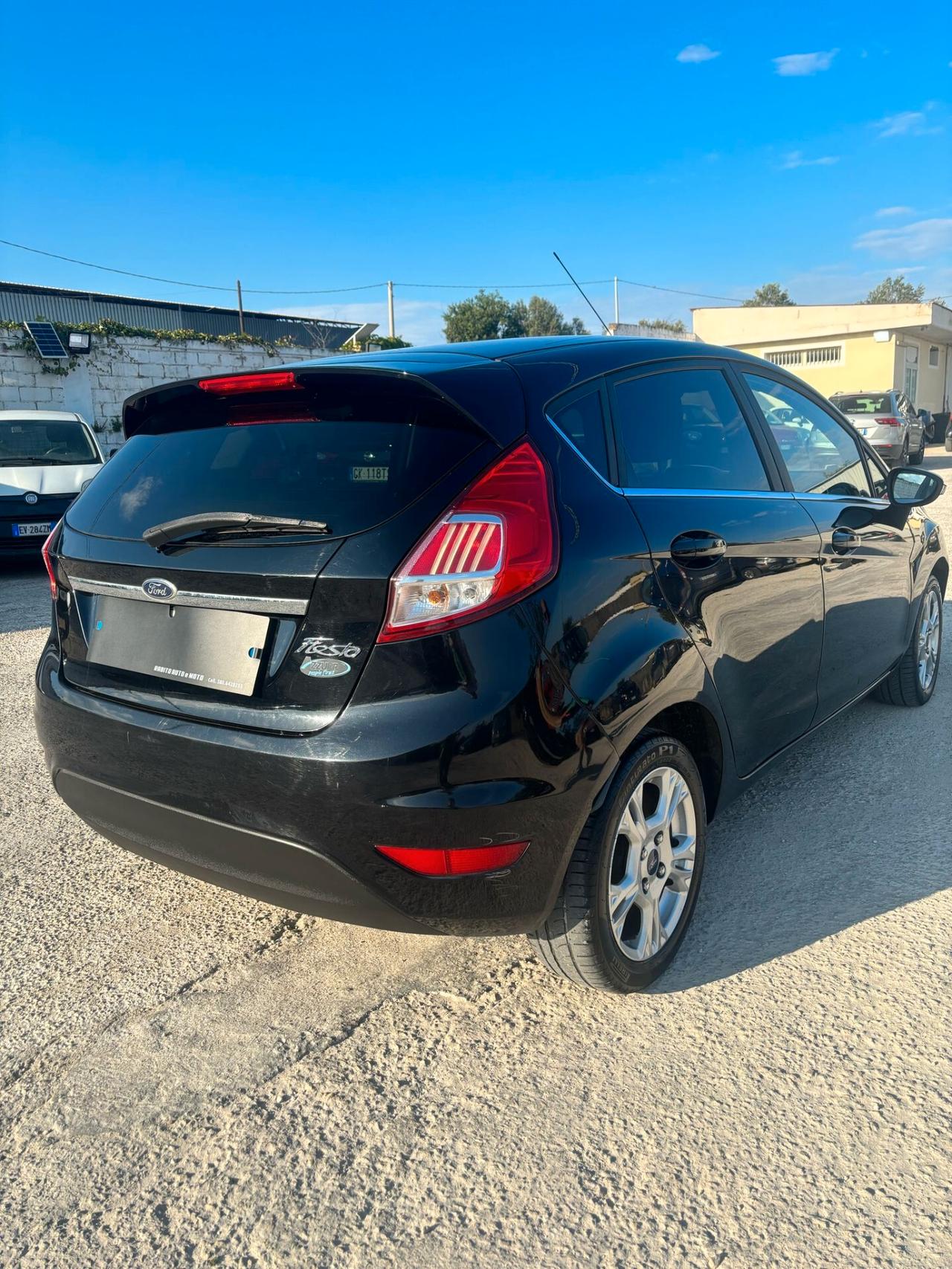 Ford Fiesta 1.0 80CV 5 porte Titanium