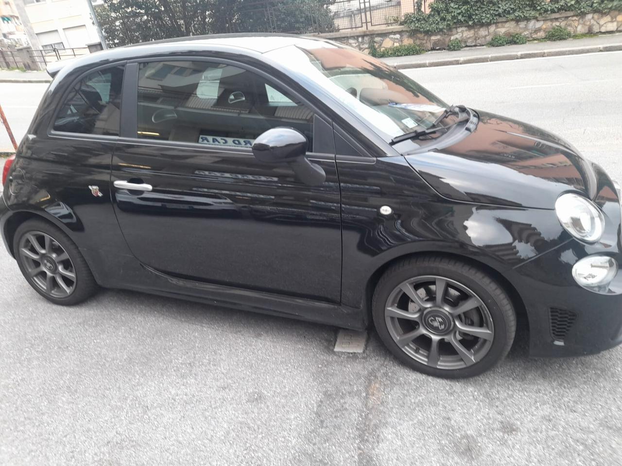 Abarth 595 1.4 Turbo T-Jet 165 CV
