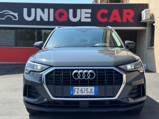 AUDI Q3 35 TDI S tronic Business
