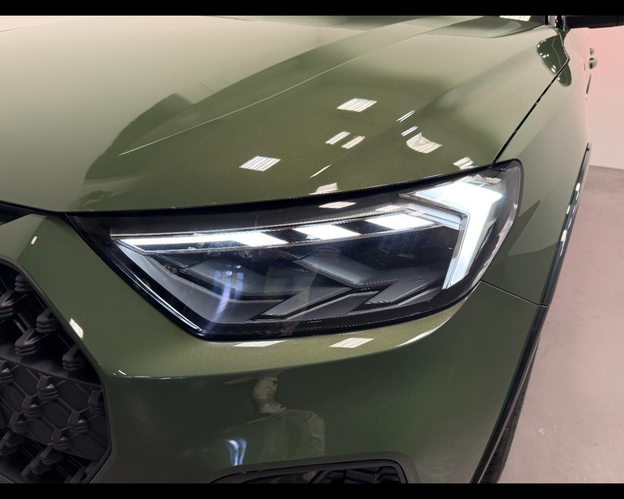 AUDI A1 ALLSTREET 30 TFSI S-TRONIC IDENTITY CONTRAST