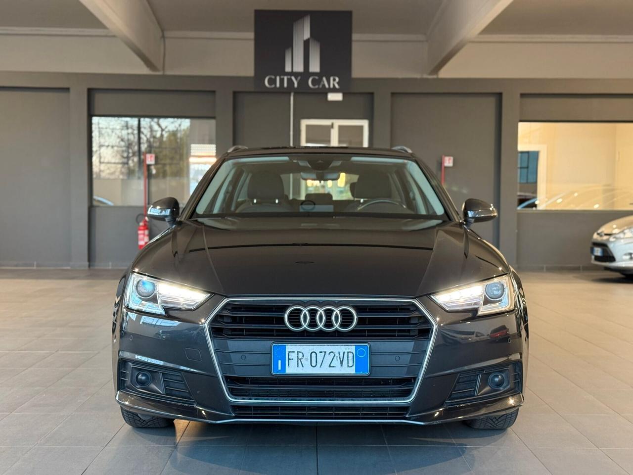 Audi A4 Avant 2.0 TDI 122 CV S tronic Business