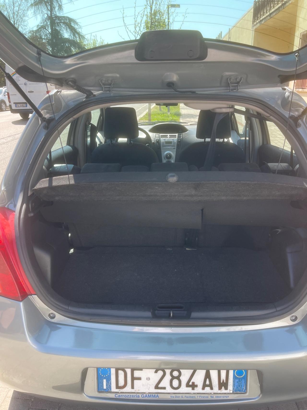 Toyota Yaris 1.3 5 porte