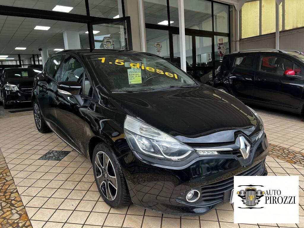 RENAULT CLIO 1.5 DCI del 2014 con 140000KM