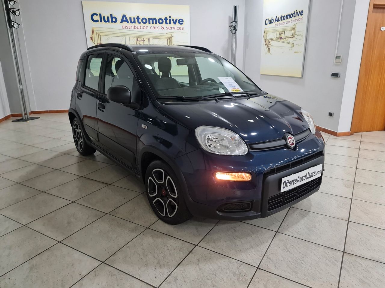 Panda 1.0 70CV Hybrid CityLife (AZ845)