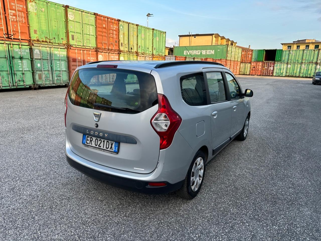 Dacia Lodgy 1.5 dCi 8V 90CV 5 posti Lauréate UNIPRO