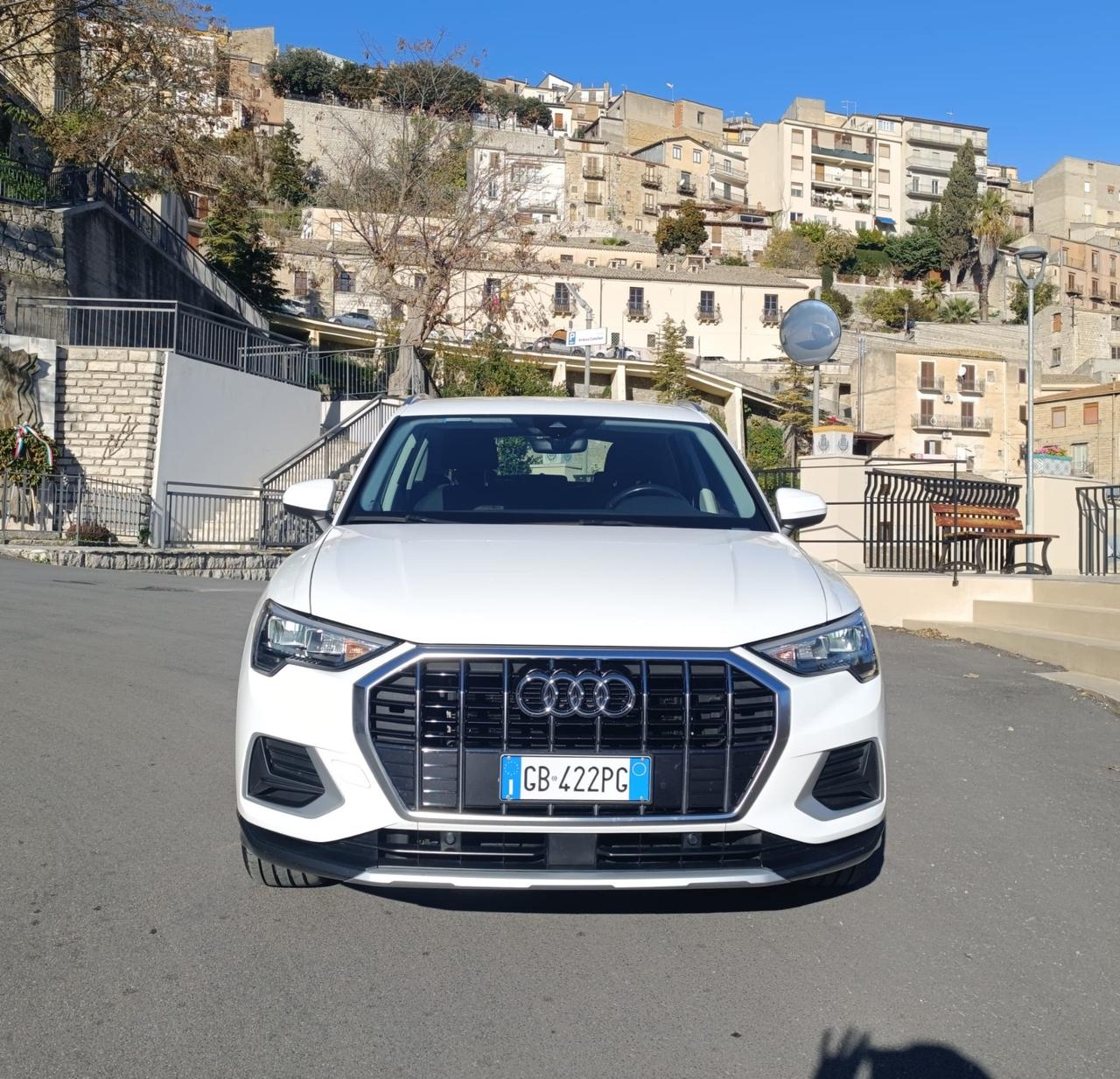 Audi Q3 35 TDI S tronic Business Advanced