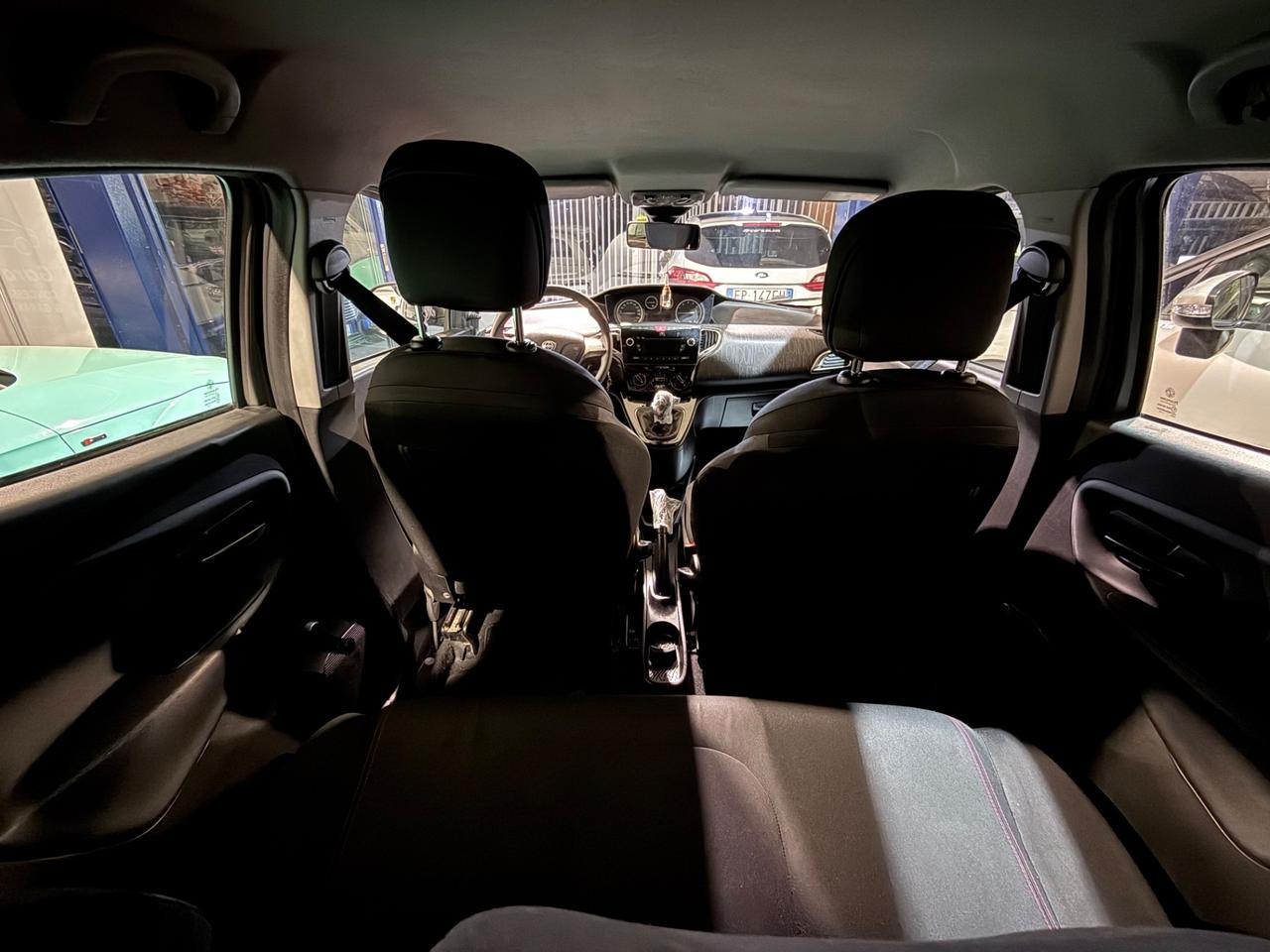 Lancia Ypsilon 1.2 69 CV 5 porte GPL Ecochic S Momodesign