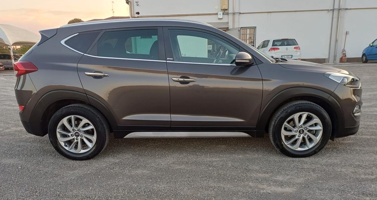 Hyundai Tucson 1.7 CRDi Sound Edition