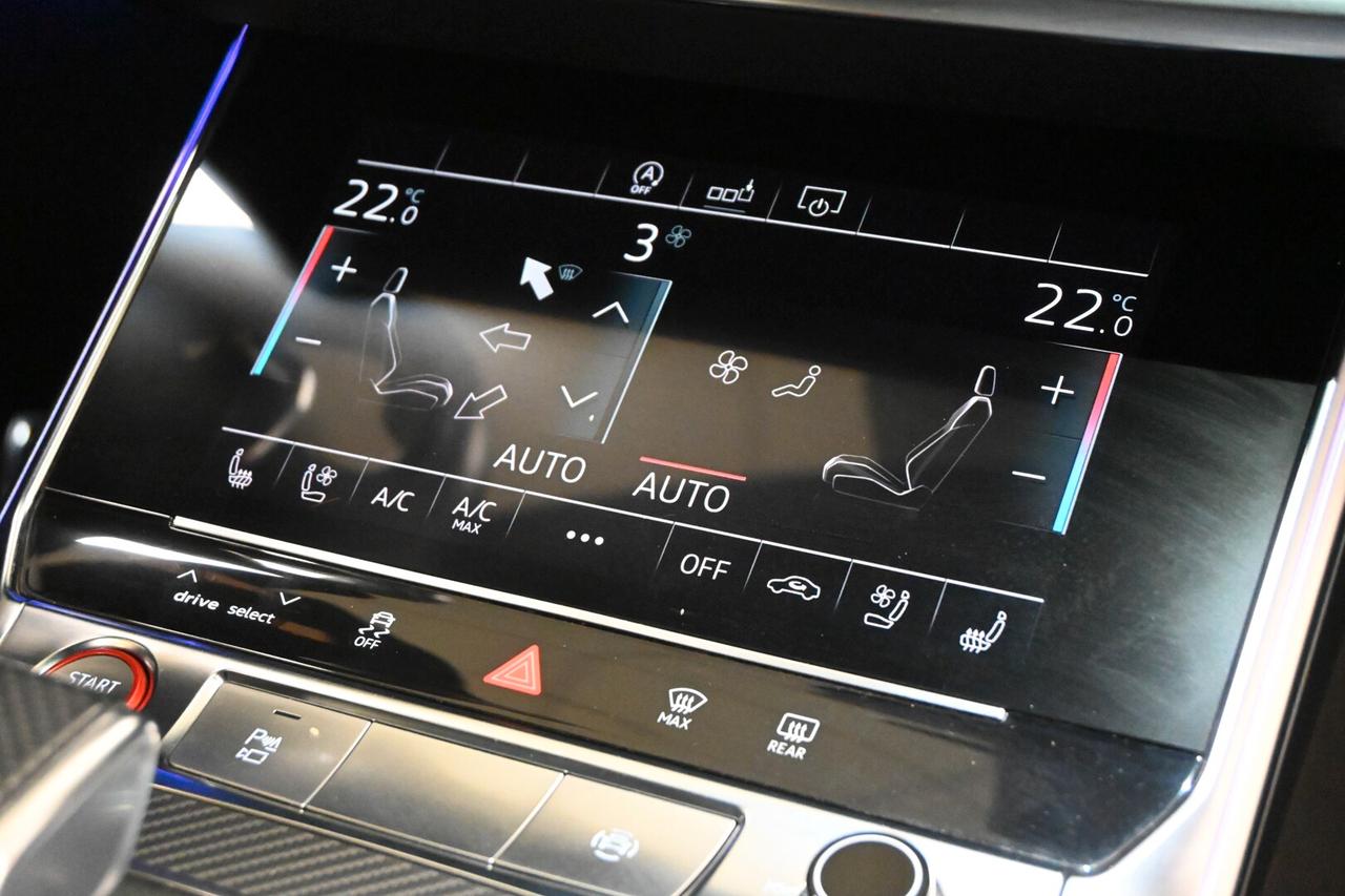 AUDI A6 5ª serie RS 6 Avant 4.0 TFSI V8 quattr...