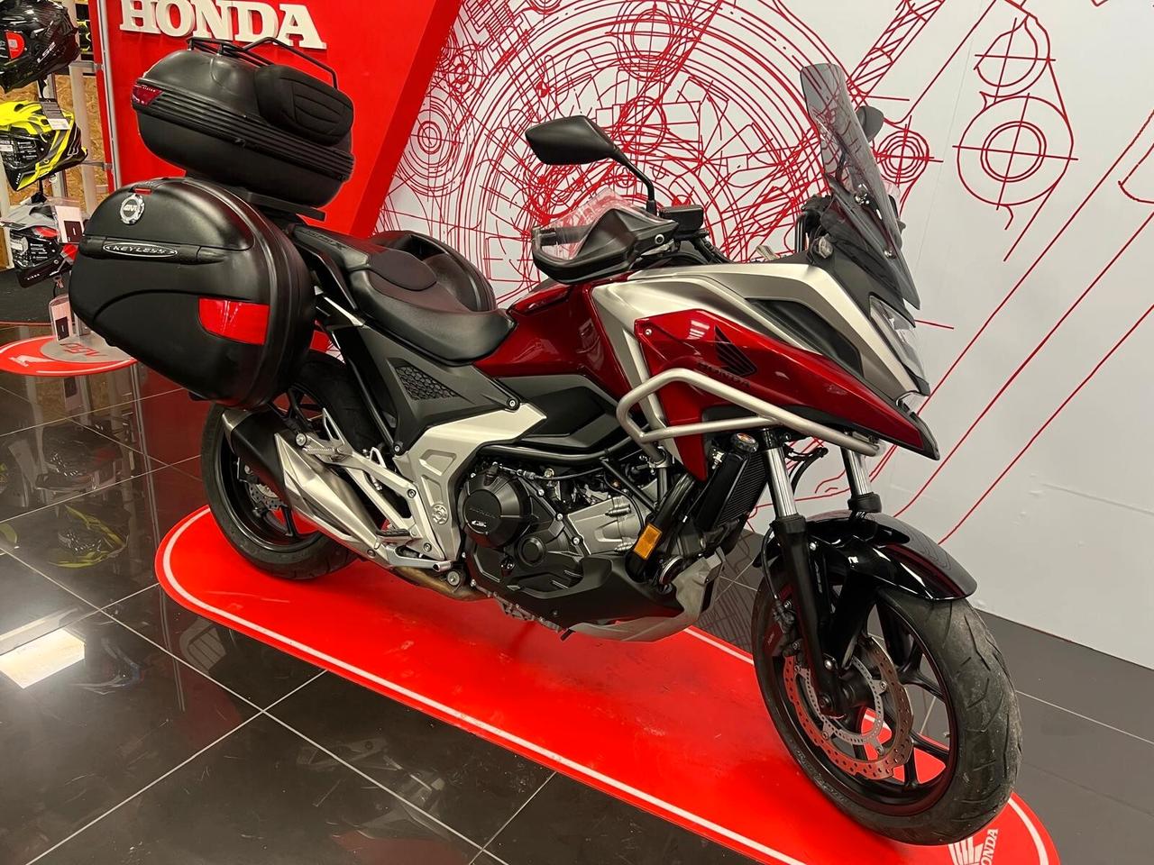 Honda NC 750 X 2023