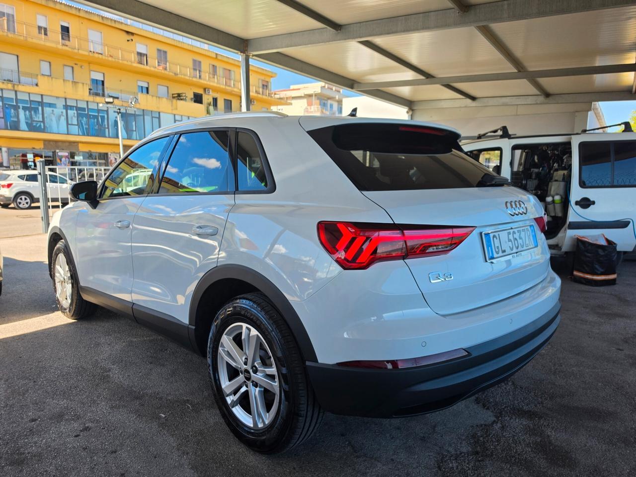 Audi Q3 35 TDI Business Advanced S-Tronic