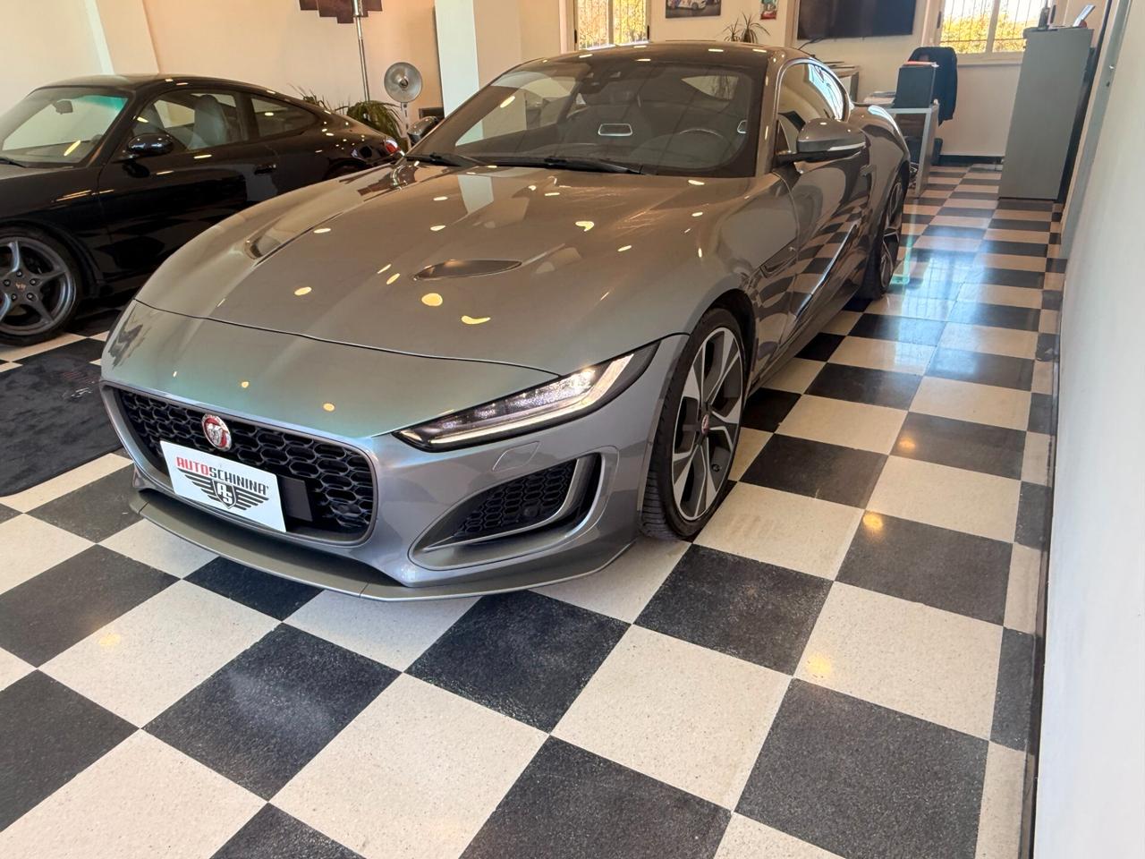 Jaguar F-Type 2.0 AUT. Coupé