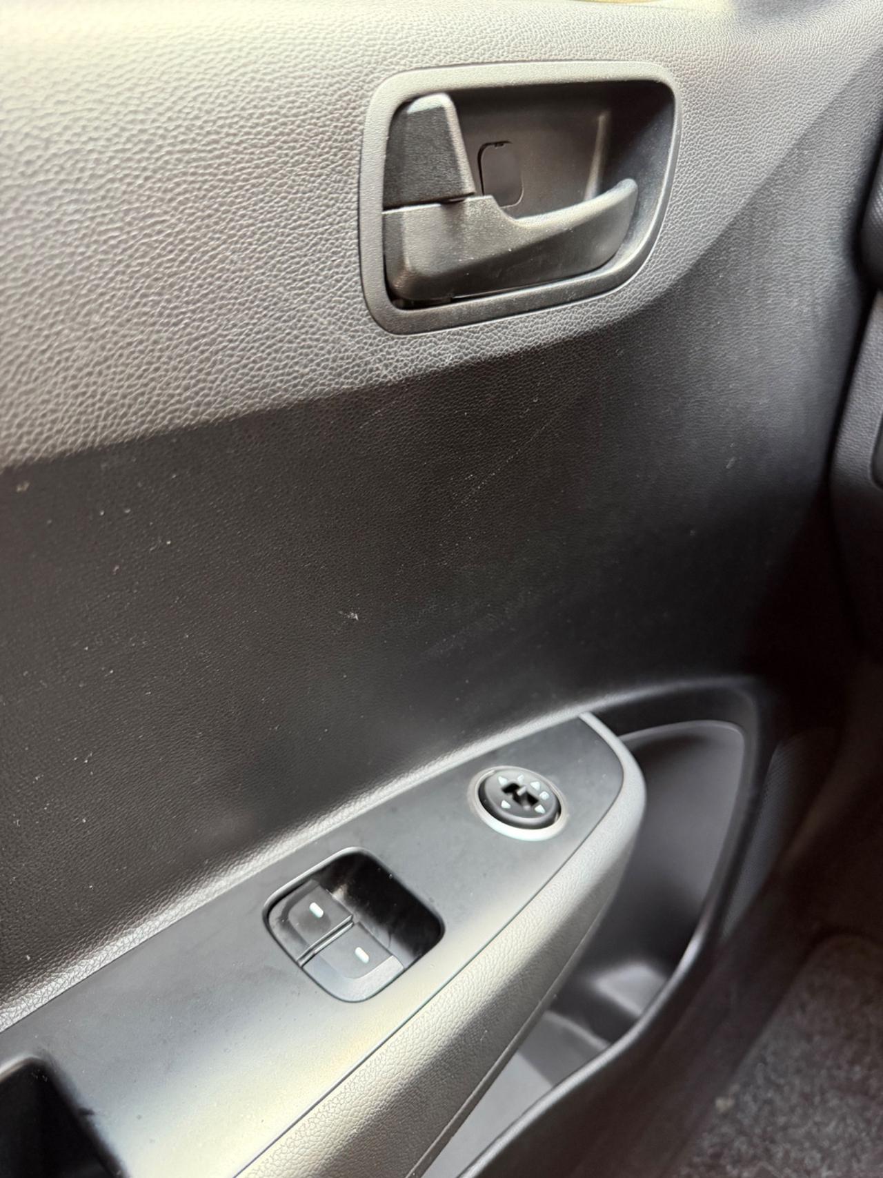 Hyundai i10 1.0 Neopatentati Euro 6