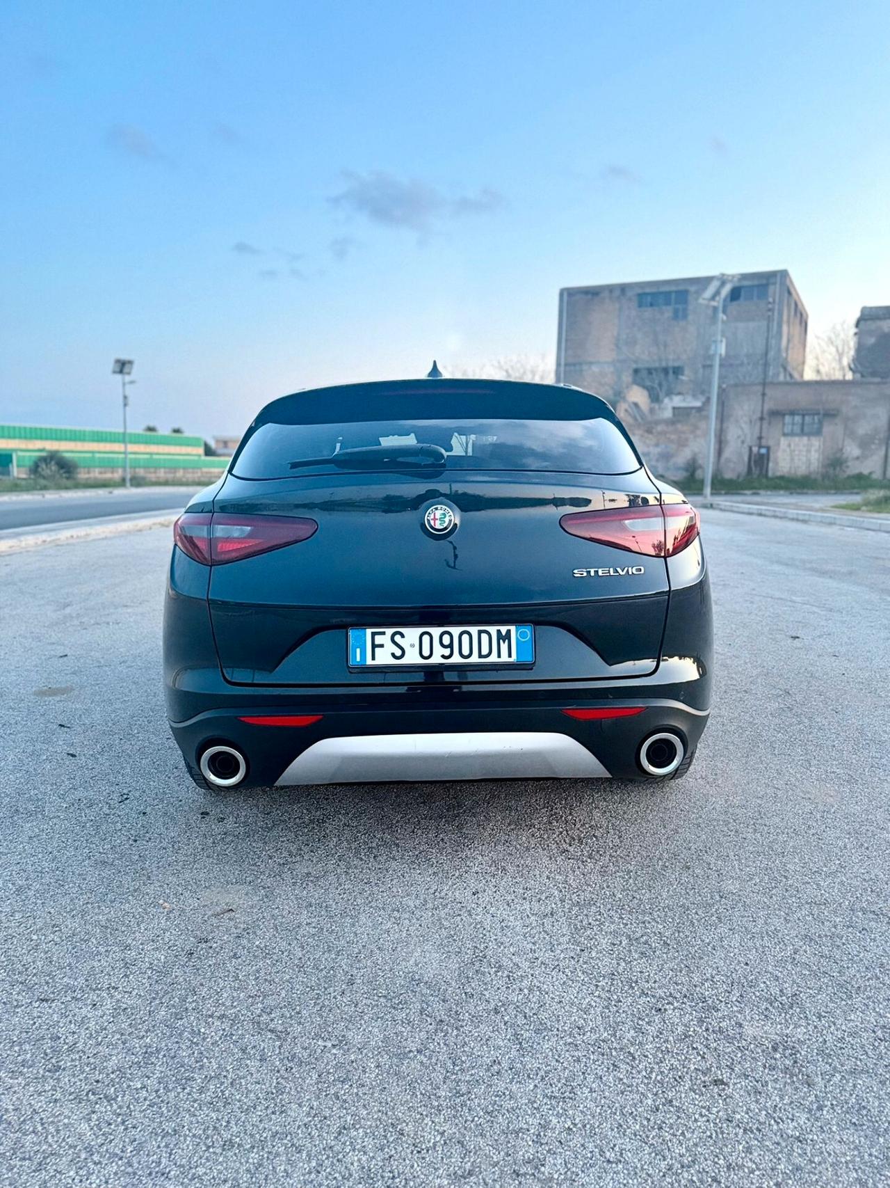 Alfa Romeo Stelvio 2.2 Turbodiesel 180 CV AT8 RWD Executive