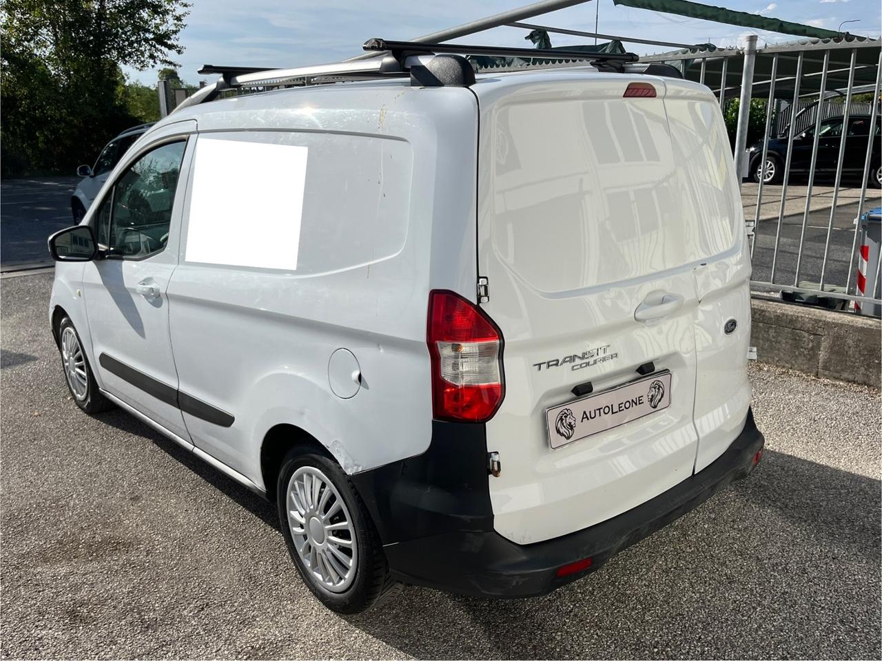 Ford Transit Courier 1.5 TDCi 75CV IVA INCLUSA