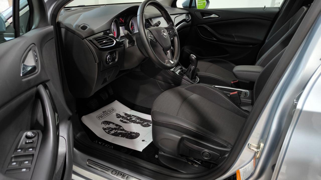 Opel Astra 1.6 CDTI 136CV EcoFLEX S&S 5 porte Cosmo