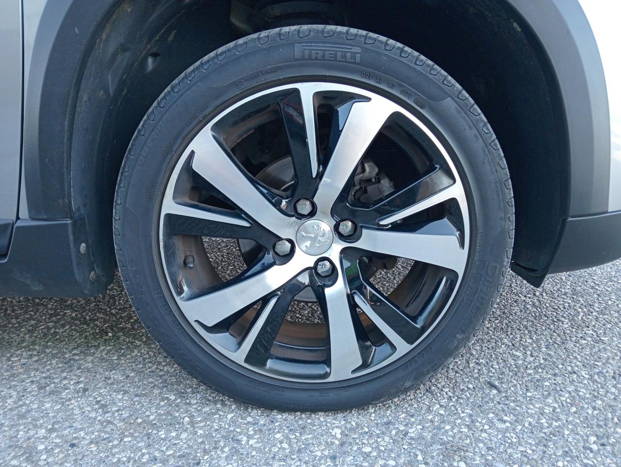 Peugeot 2008 1.6BlueHDi 100cv Allure OK NEOPATENTATI