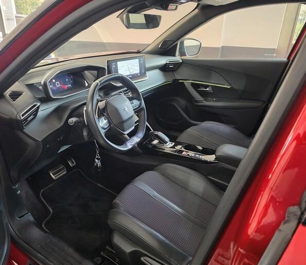 Peugeot 2008 BlueHDi 130 S&S EAT8 GT Line