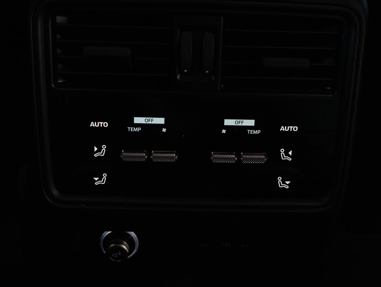 Porsche Cayenne 3.0 e-hybrid S tiptronic
